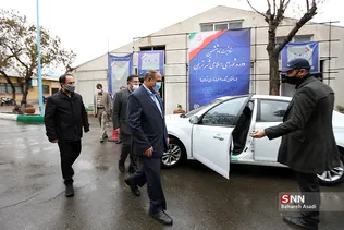 بازدید فرماندار تهران از ثبت نام انتخابات شورای شهر