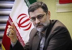 آتش زدن پرچم در مجلس کاملا خودجوش بود/ جریان دانشجویی وظیفه روشنگری در این برهه حساس دارد