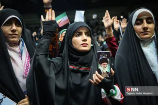 اجتماع عظیم دختران انقلاب
