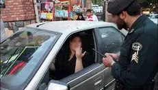 مجازات توهین کننده به پلیس مشخص شد/ ۳۰۰ ساعت خدمات عمومی