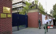 انگلیس موقتا دیپلمات‌هایش را از ایران خارج کرد