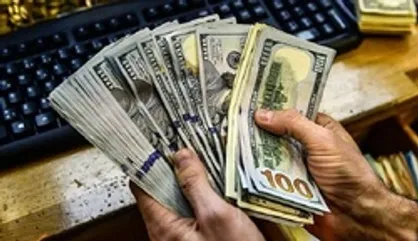 حتما بازار ارز آزاد را مدیریت خواهیم کرد تا نرخ ارز کاهش یابد
