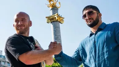 سعدالله‌یف به اسنایدر باخت و شدیدا مصدوم شد