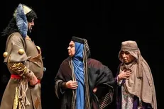 اجرای «در و گبر و یک قرص نان» در تالار چهارسو آغاز شد