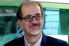 مدیر جایزه ادبی مهرگان: دولت دست از سر جوایز ادبی بردارد
