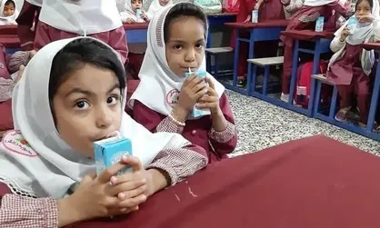 انتقاد وزارت بهداشت از پیشنهاد حذف بودجه شیر مدارس / خطر تشدید کوتاه&zwnj; قدی در کودکان