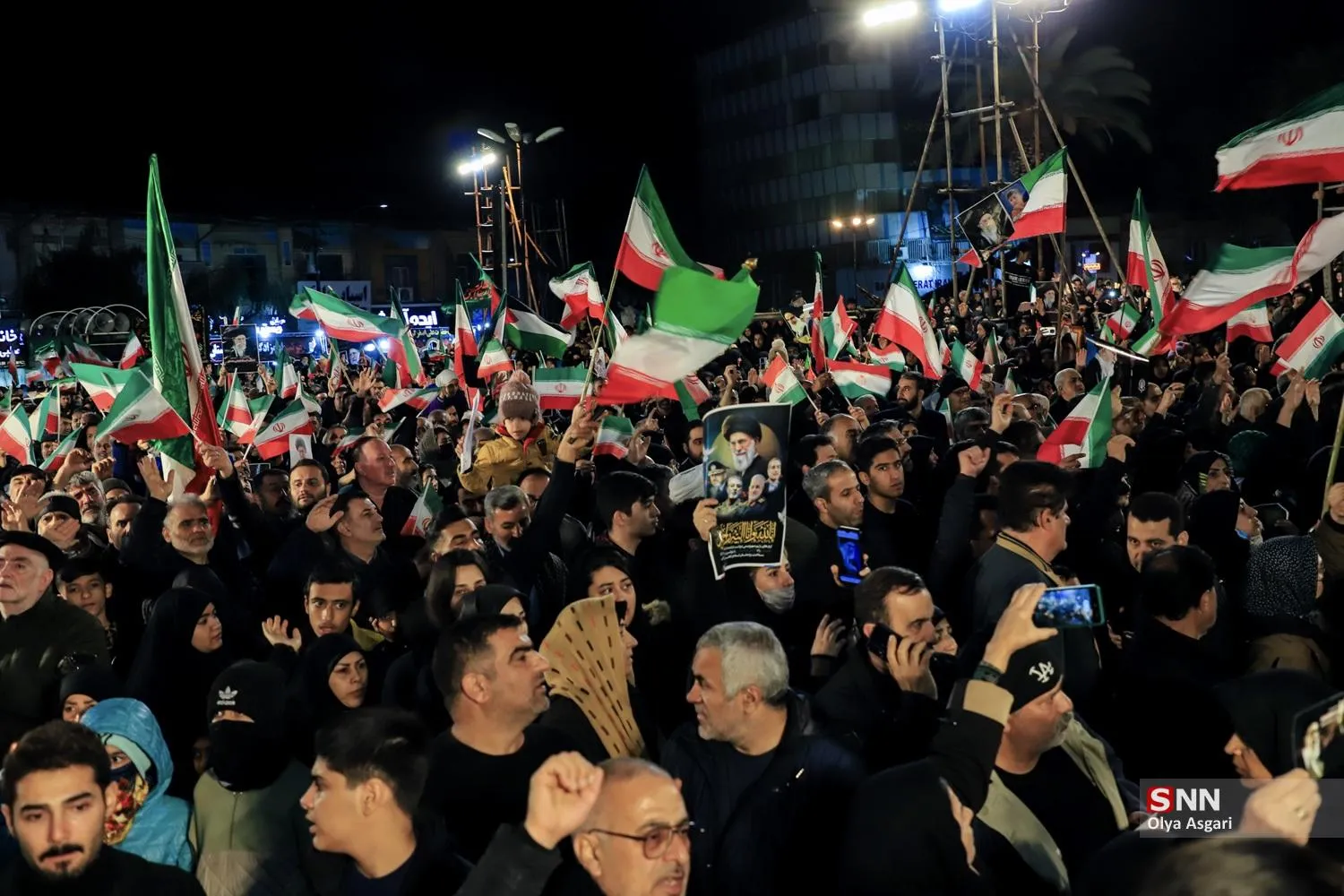 گرگانی از شعار مرگ‌بر آمریکا خسته نمی‌شوند/ میدان‌داری در صد و شصت و ششمین شب متوالی+ فیلم