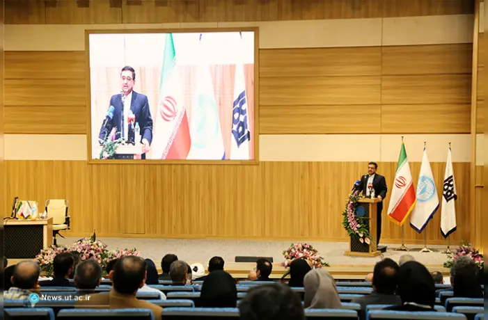دیپلماسی علمی و پذیرش دانشجویان بینالمللی، کلید ارتقای جایگاه جهانی ایران / هدفگذاری پذیرش ۳۲۰ هزار دانشجوی خارجی در برنامه هفتم توسعه دیپلماسی علمی و پذیرش دانشجویان بینالمللی، کلید ارتقای جایگاه جهانی ایران / هدفگذاری پذیرش ۳۲۰ هزار دانشجوی خارجی در برنامه هفتم توسعه