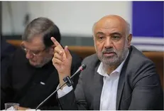 میدری: مهم‌ترین مشکل واگذاری شرکت‌ها به بخش خصوصی، قیمت‌گذاری پایین‌تر از ارزش واقعی این شرکت‌هاست