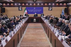 روحانی: وام مناسب و بلند مدت به صاحبان خودرو‌های فرسوده تعلق می‌گیرد