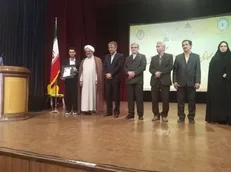 سه نخبه قرآنی دانشگاه علوم پزشکی بوشهر تجلیل شدند
