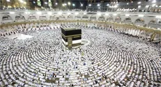 عودت وجه نزدیک به ۶ هزار نفر از عمره گزار انصراف دهنده/ «سند» پایدار خواهد ماند