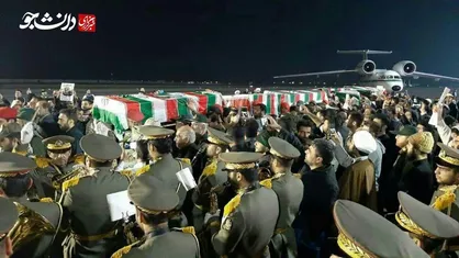 ورود پیکر پاک سردار شهید قاسم سلیمانی به وطن