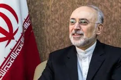 طول کشید تا خیلی&zwnj;ها باور کنند آمریکا دشمن ماست/ فعالیت&zwnj;های هسته&zwnj;&lrm;ای &laquo;عالی&raquo; پیش می&zwnj;رود/ با نفت ۸۱ میلیون نفر را اداره می&zwnj;کنیم