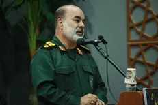 فرمانده نیروی زمینی سپاه: جنگ ترکیبی دشمن علیه ایران تمام‌عیار است