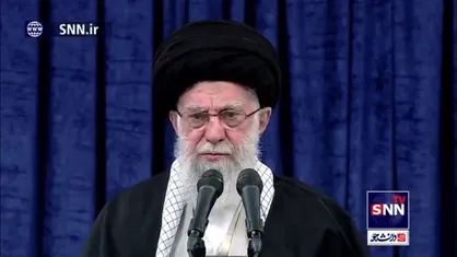رهبر انقلاب صبح امروز در دیدار نخبگان: مهمترین وظیفه نخبگان ایجاد یک خیزش و نهضت جدید علمی است