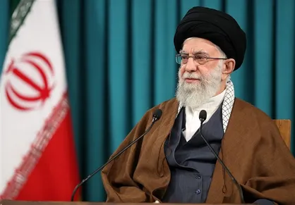 رهبر انقلاب: مهمترین وظیفه حوزه، بلاغ مبین وزمینه&zwnj;سازی برای تمدن نوین اسلامی است/ الزامات حوزه &laquo;پیشرو و سرآمد&raquo; + فیلم