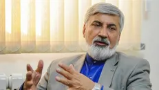 مشاوران روحانی عمدتا تحت تاثیر نفوذی‌های غرب بودند / امضای پروتکل الحاقی توسط ظریف و دور زدن مجلس به دستور روحانی، اقدامی خلاف منافع ملی بود
