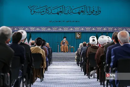 دیدار رهبر معظم انقلاب با مسئولان نظام