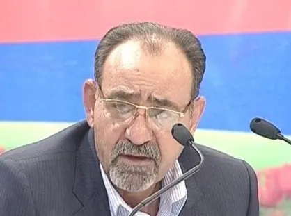 عامری: برای نوسازی ناوگان حمل&zwnj;ونقل عمومی راهی جز واردات ماشین&zwnj;های استوک نداریم