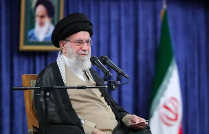 فیلم کامل بیانات رهبر انقلاب در دیدار دست&zwnj;اندرکاران حج