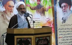 نماینده ولی فقیه در سپاه : منطق بسیجیان دفاع از مردم است/ در نظام اسلامی نظریه پرداز ولی فقیه است