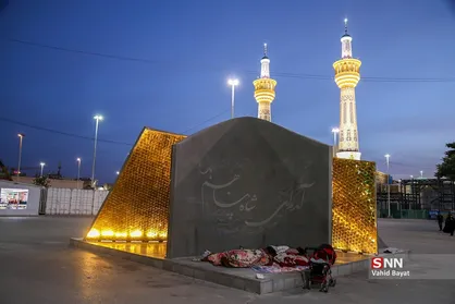 حضور مردم مشهد در خیابان پس از وقوع زلزله ۴.۶ ریشتری