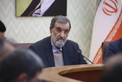 رضایی: جبهه انقلاب اختلافات جزیی را کنار بگذارد/ کم&zwnj;رنگ&zwnj;شدن ارزش&zwnj;ها به ضرر انسجام ملی است