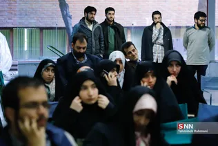دومین جلسه از سلسله برنامه‌های« آیا وکیلم »؟!