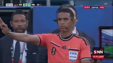 این گل به دلیل خطا روی دروازه‌بان پاراگوئه پس از بازبینی VAR مردود اعلام شد/ آلمان 1 - 1 پاراگوئه