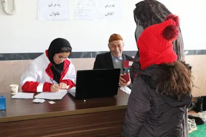 بهره&zwnj;مندی ۳۰۰ خانوار روستایی در ساوه از خدمات رایگان کاروان سلامت