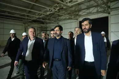 پروژه کارخانه تولید چادر مشکی در انتظار تزریق اعتبارات/بازار پوشاک ایرانی اسلامی نیازمند سیاست‌گذاری های ملی است
