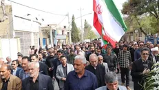 زرقان در غم و عزا؛ وداع پرفراق و باشکوه مردم با دو قهرمان راه وطن + فیلم