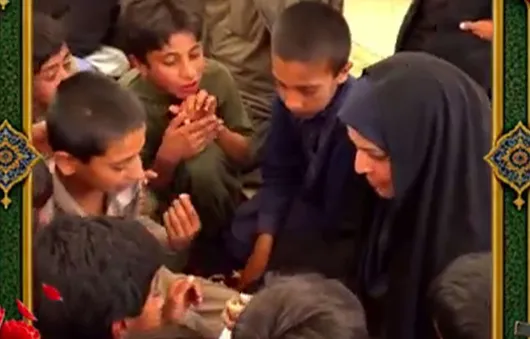 مهر مادرانه‌ای که جاودانه شد؛ تصاویری از شهیده نصرت افتخاری در کنار کودکان سیستان و بلوچستان