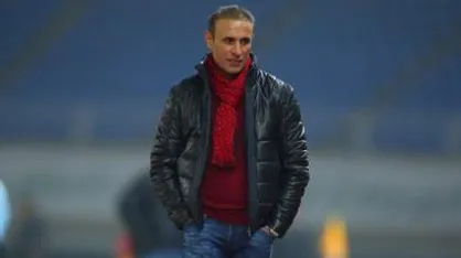 یحیی گل محمدی در باشگاه پرسپولیس حضور یافت