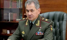 وزیر دفاع روسیه با سرلشکر باقری گفتگو کرد