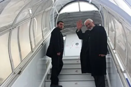وزیر خارجه راهی سریلانکا شد