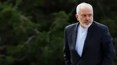 آقای ظریف! آلوده شدن عرشه نفت کش حامل نفت ایران به چکمه‌های نجس نظامیان انگلیسی آرام و قرار را از ما گرفته/ به این رفتار، «متوسلیان‌گونه» پاسخ دهید