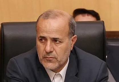 آیا فردی که باحداقل سواد برای ۷۰۰ نفر شغل ایجاد می&lrm;کند نخبه نیست؟/ بوروکراسی اداری اجازه استفاده از ظرفیت نخبگان را نمی&zwnj;دهد