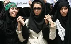 خواهرم! نگذار به اسم آزادی پوشش را از تو بگیرند