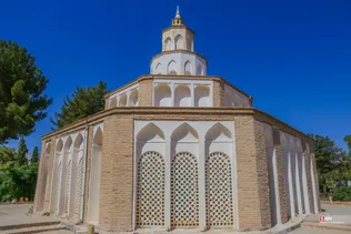 ارگ کلاه فرنگی