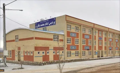 دانشگاه فرهنگیان بجنورد بدون روتوش/ از نبود سرویس رفت و آمد تا کسر حقوق به بهانه خدمات دانشجویی