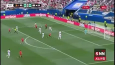 شوت لوکاکو با هوشیاری کنعانی زادگان راهی اوت شد
