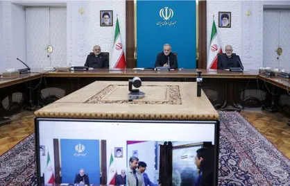 افتتاح فاز نخست بزرگترین نیروگاه خورشیدی کشور در اصفهان