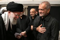 نقش رهبر انقلاب  و دولت‌ها / حفظ استقلال در سایه حمایت‌های مشروط
