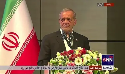واکنش پزشکیان به بیانات دیروز رهبر انقلاب: ایشان سخنان زیبایی داشتند/ پریدن نتوان با پر و بال دگران