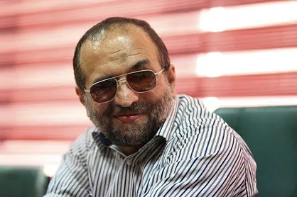 شاکری: نیروهای ستاد تبلیغاتی دولت در شهرداری تهران جذب شدند / شائبه رانت در انتصابات دولتی