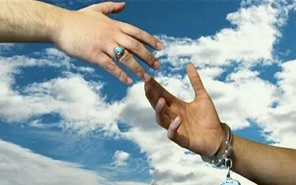 لبخند به زندگی پس از ۱۱ سال انتظار قصاص/ ولی دم: به احترام امام رئوف (ع) می&zwnj;بخشم