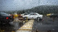 رگبار باران و کاهش نسبی دما در ۱۵ استان