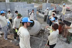 عاشقان خدمت به مستضعفان در اردوی جهادی شرکت کنند